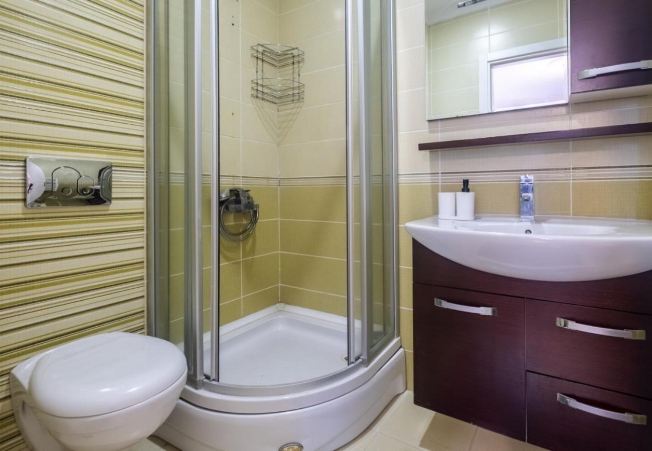 Exclusive Flat With Balcony In Nisantasi Leilighet Istanbul Eksteriør bilde