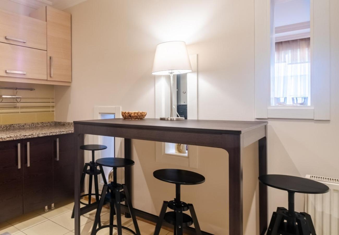 Exclusive Flat With Balcony In Nisantasi Leilighet Istanbul Eksteriør bilde