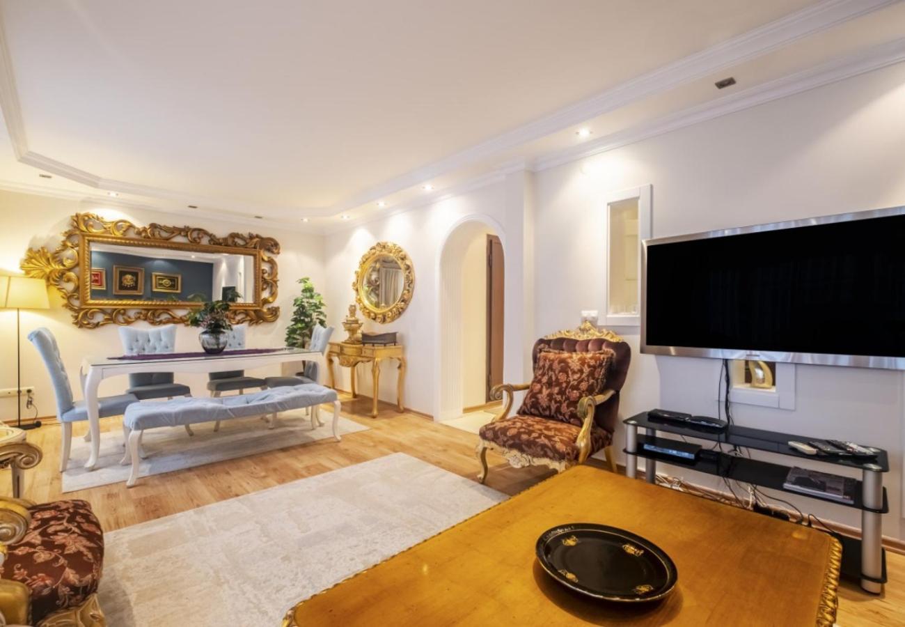 Exclusive Flat With Balcony In Nisantasi Leilighet Istanbul Eksteriør bilde